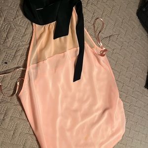 Beautiful classic top pink/salmon color